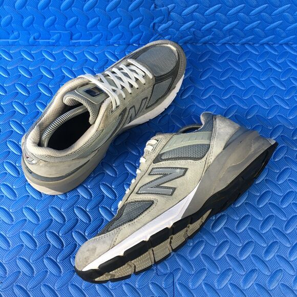 New Balance Fresh Foam 990 v5 Mens Running Shoes Gray Athletic Sneaker Size 10D - Picture 2 of 11